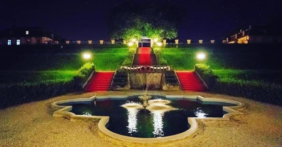 Vila Rozalia Garden Gate 阿夫里格 外观 照片